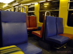 RERの車内